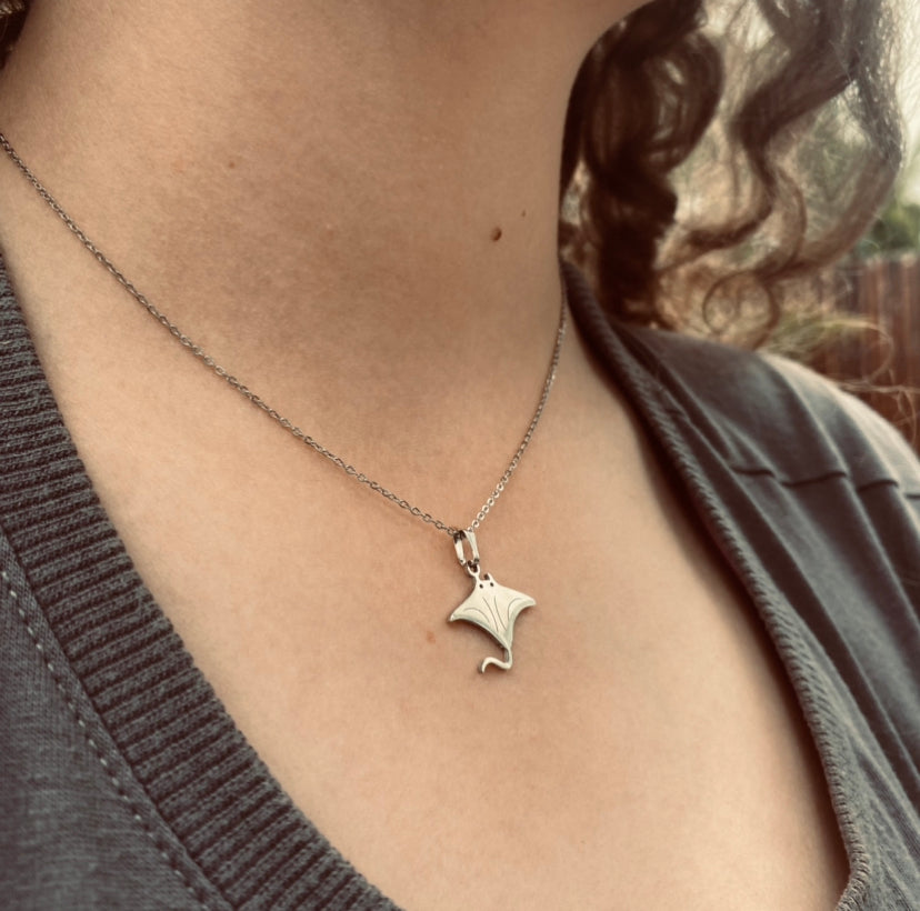 Silver + Chain Stingray Necklace