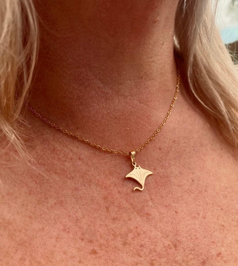 Gold + Chain Stingray Necklace